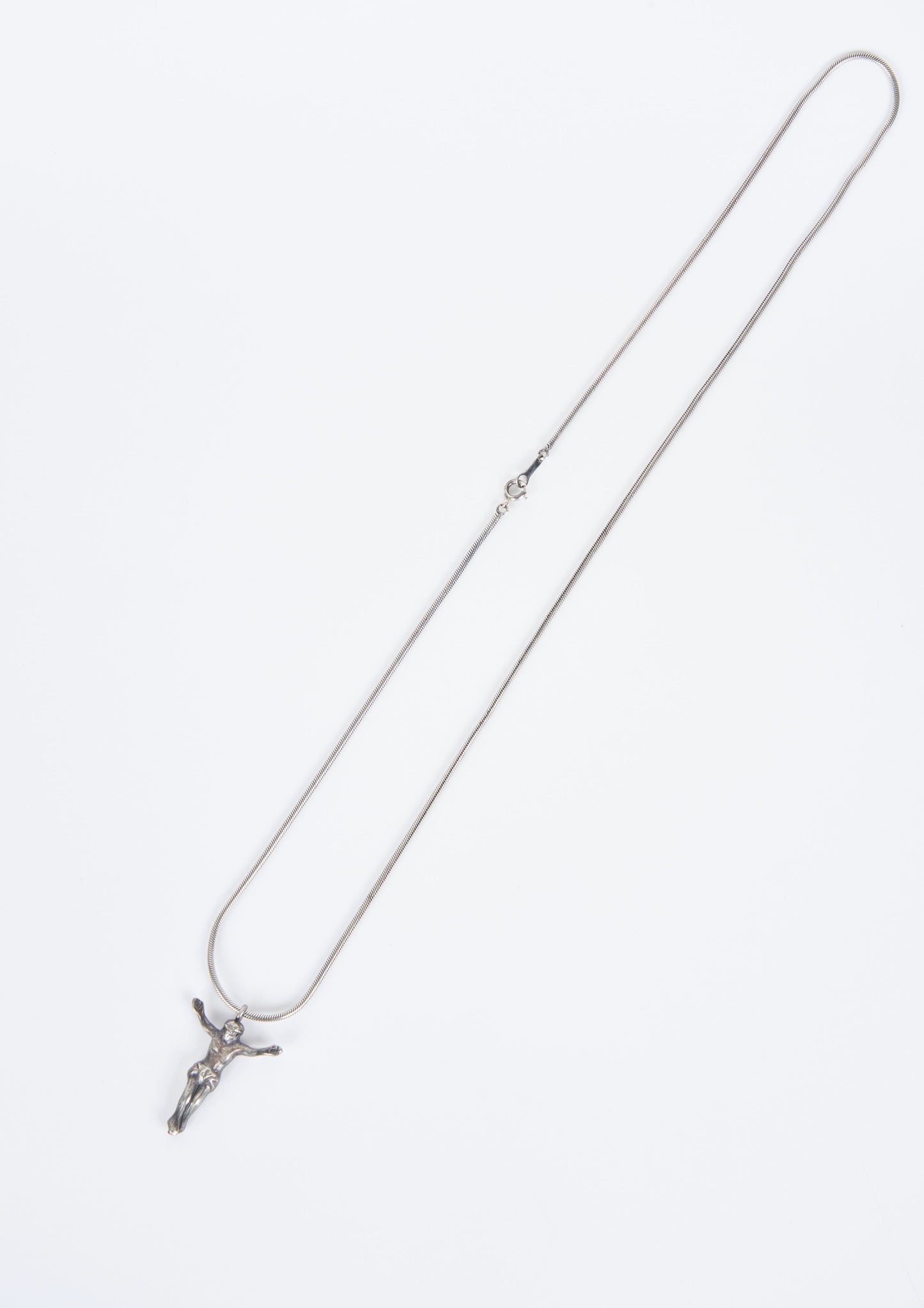 SILVER NECKLACE JESUS