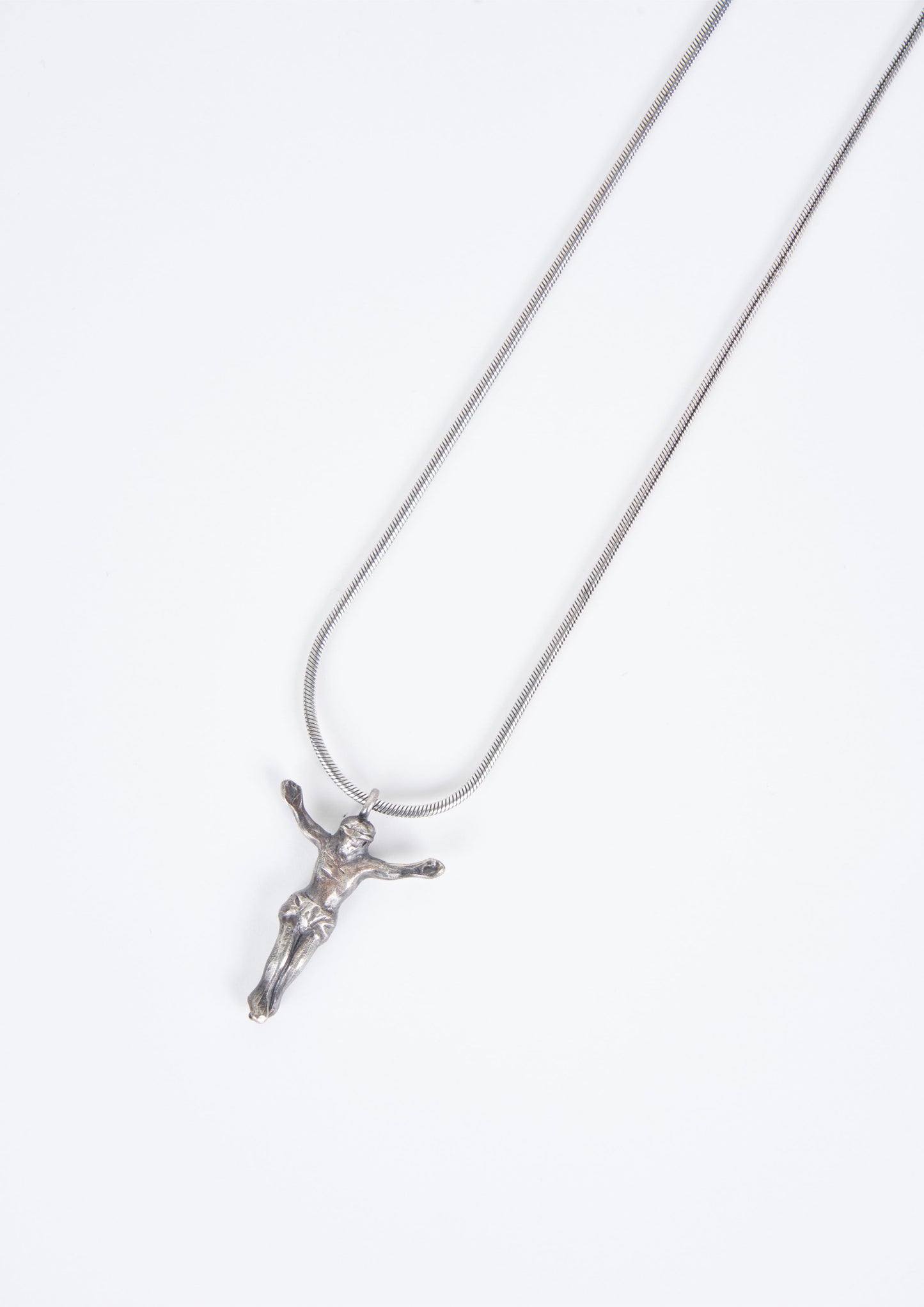 SILVER NECKLACE JESUS