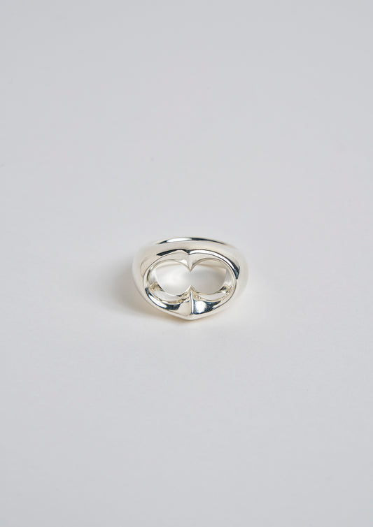 OVAL RING